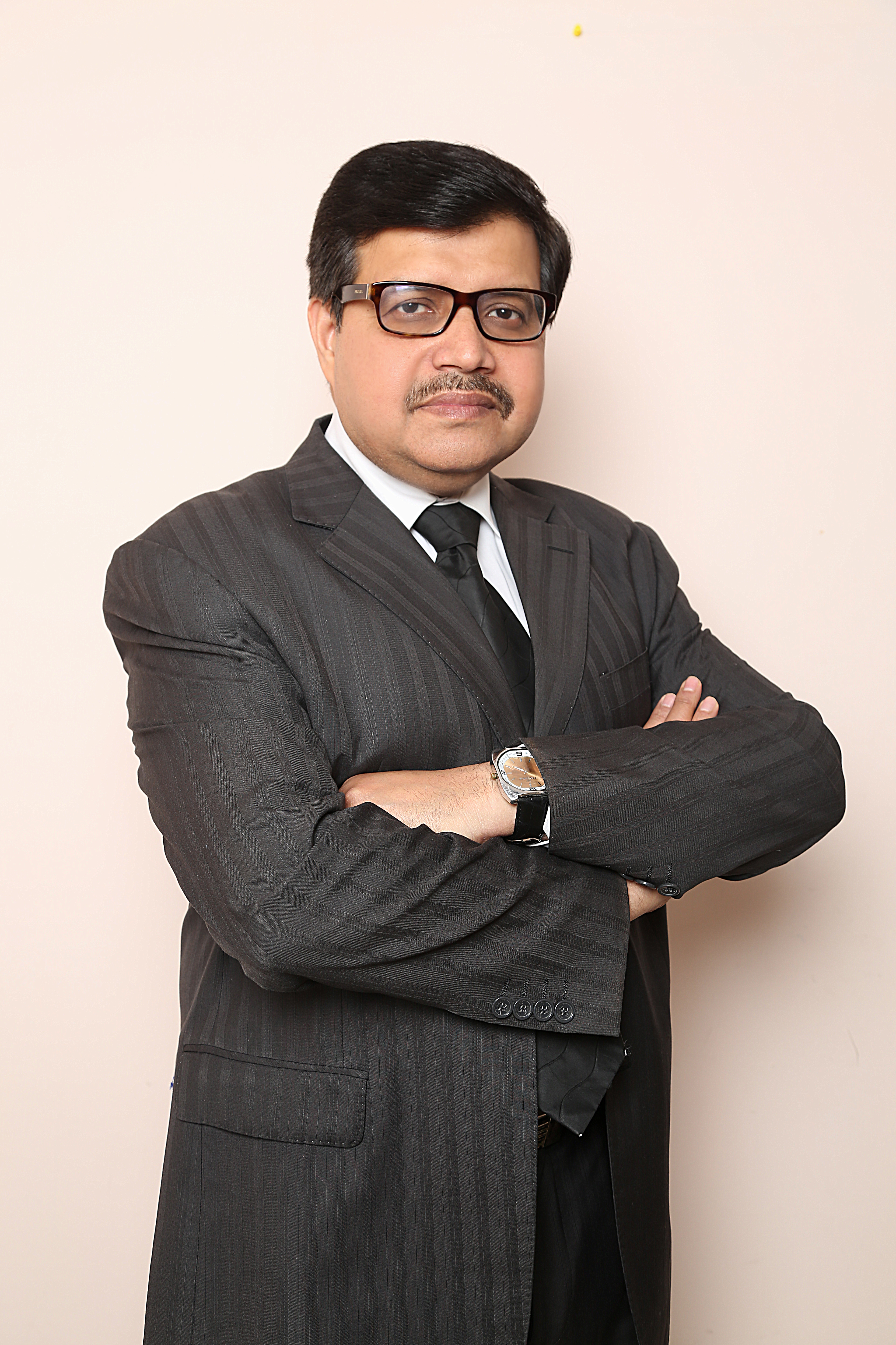 Dr S Chatterjee Internal Medicine Physician In Delhi Apollo Hospitals Delhi