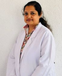 Dr Divya Sundaresh opthalmologist in Bangalore