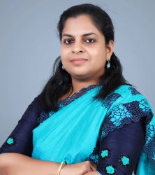 Dr Subha Kurian K opthalmologist in Cochin