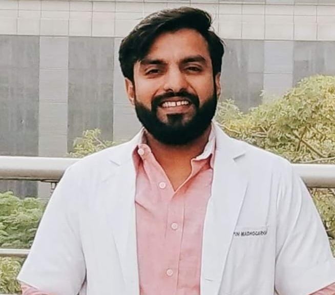 Dr Vipin Kumar orthopaedic-surgeon in Delhi