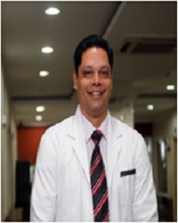 Dr Avinash Benjamin orthopedician in Indore
